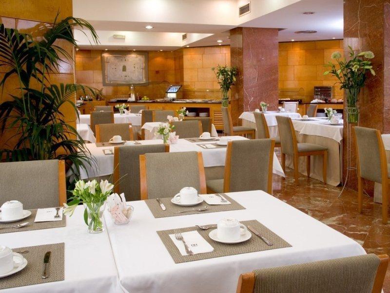 Hotel NH Avenida Jerez Jerez de la Frontera Exterior foto